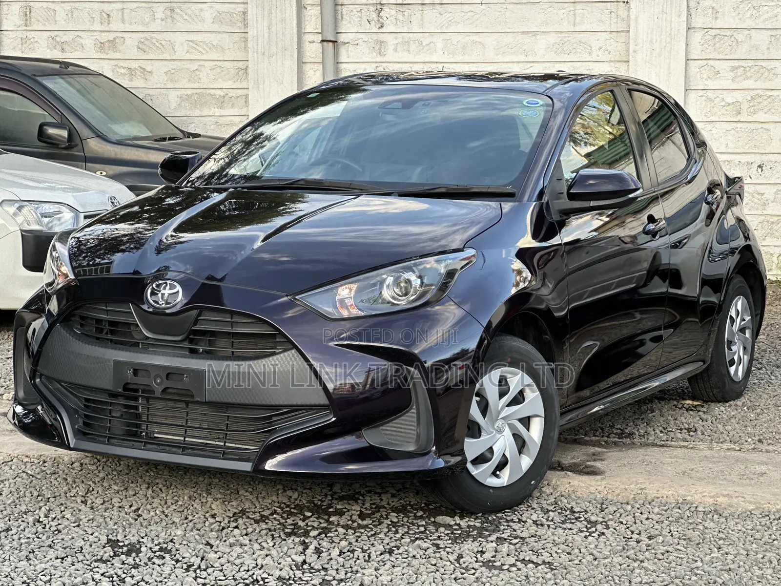 Toyota Yaris 1.5 Sedan LE 2020 Purple