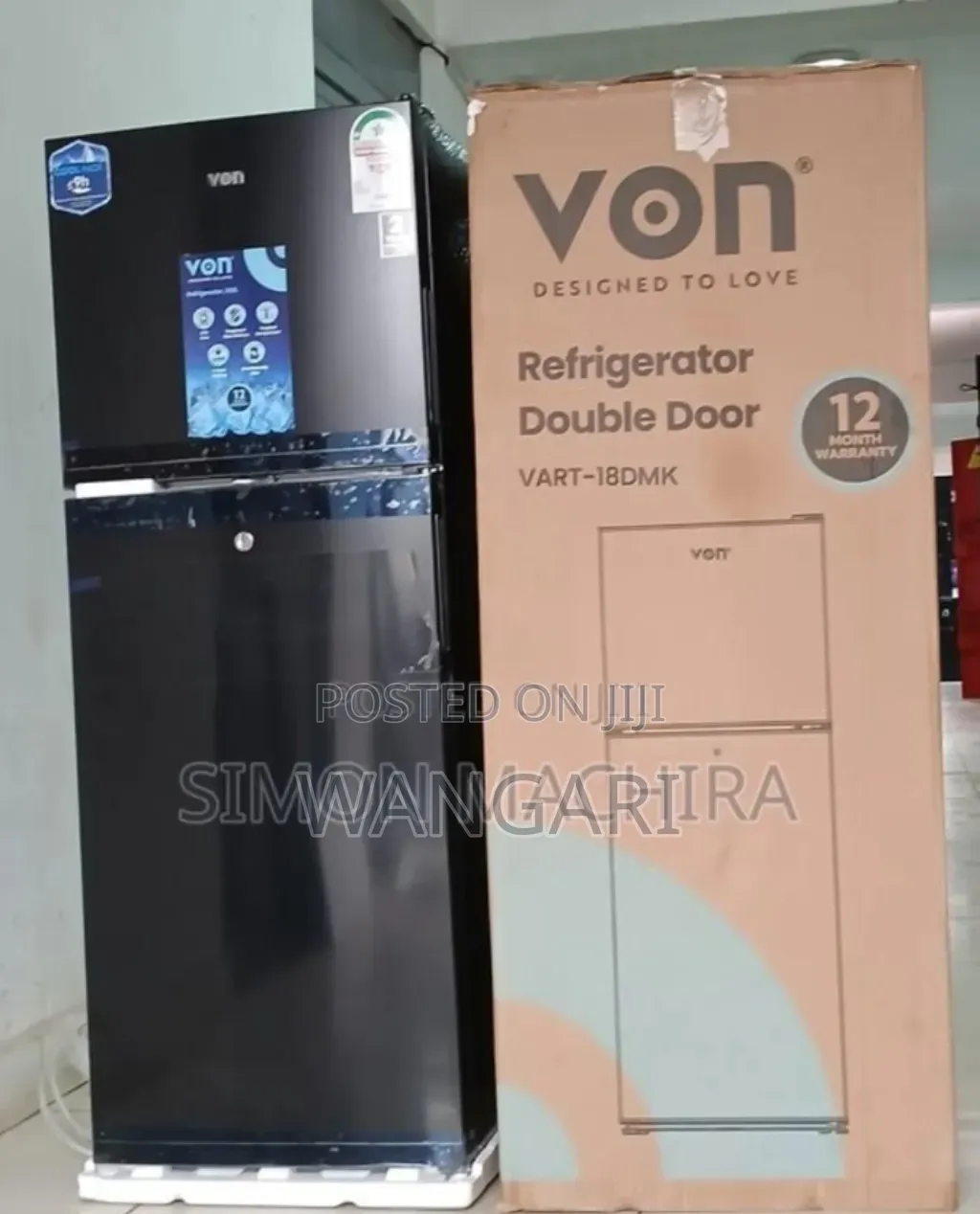 Blackish Von 138l Fridge