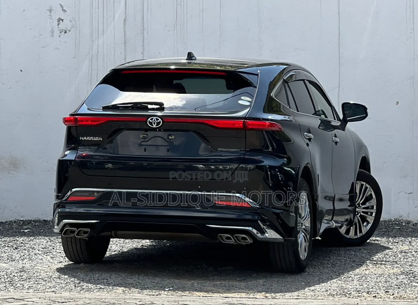Toyota Harrier 2.0 2020 Black