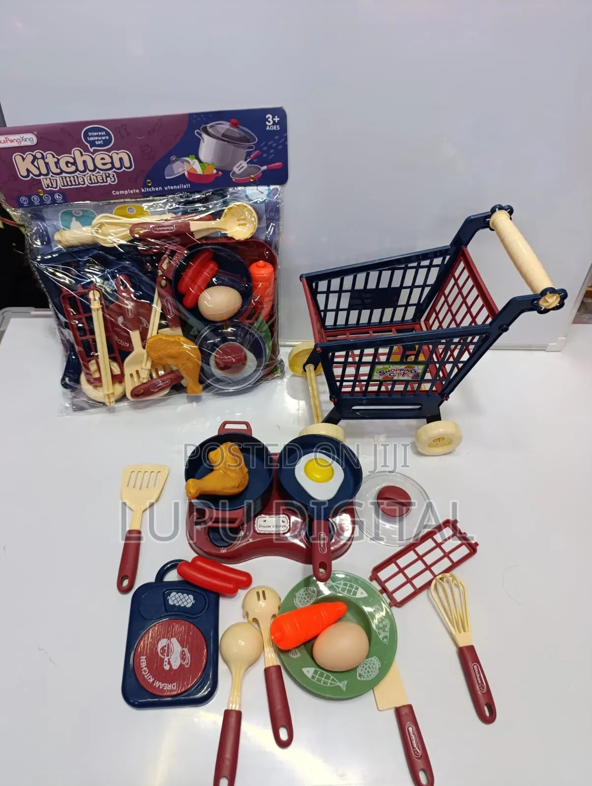 My Little Chefs Kitchen.
With Handcart.