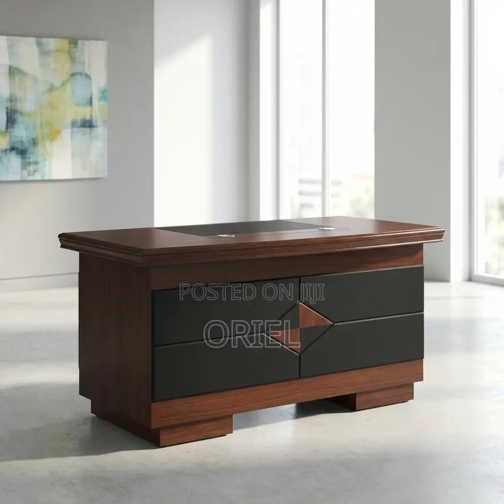 Modern Office Desk : 1.4m Corporate Office Staff Desk