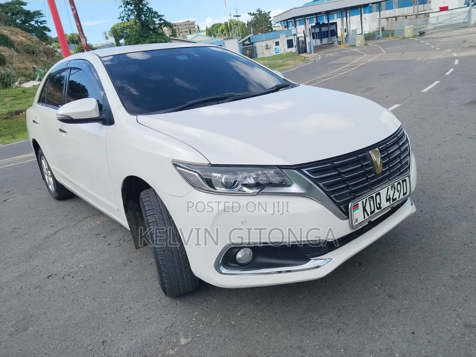 Toyota Premio 2018 White