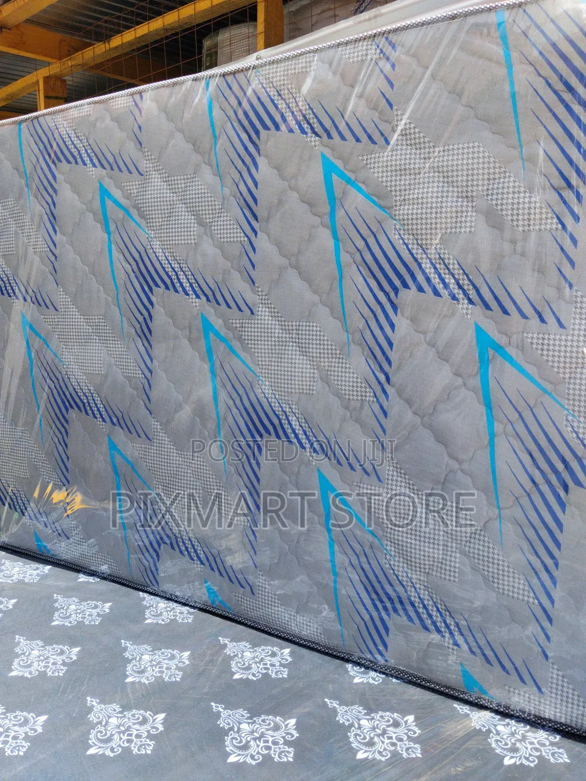 Vivo 4×6×8 High Density Foam Mattress – Firm Durable