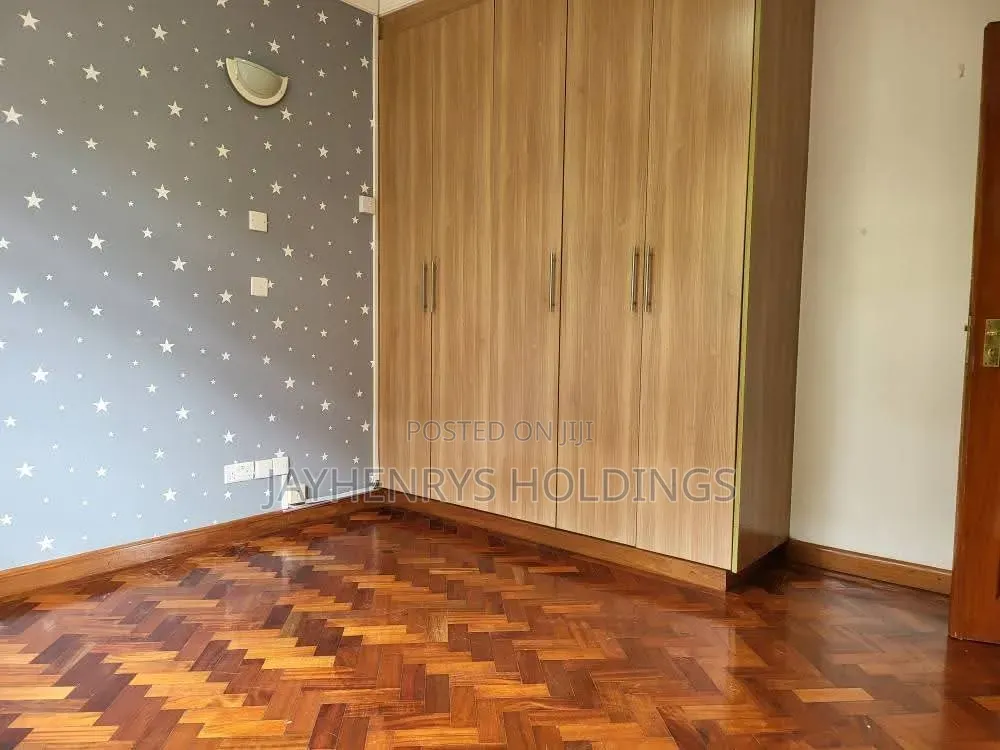 5bdrm House in Kitisuru for rent
