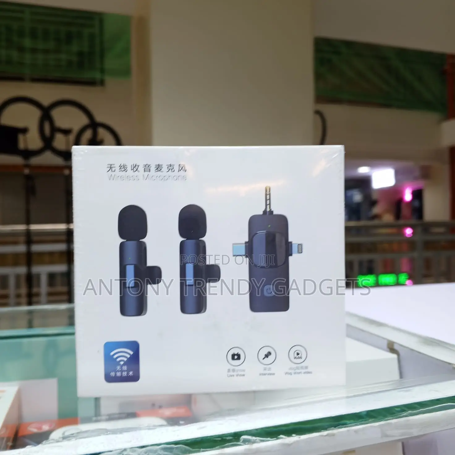 Plug Play Wireless Microphone for Live Streaming Interview