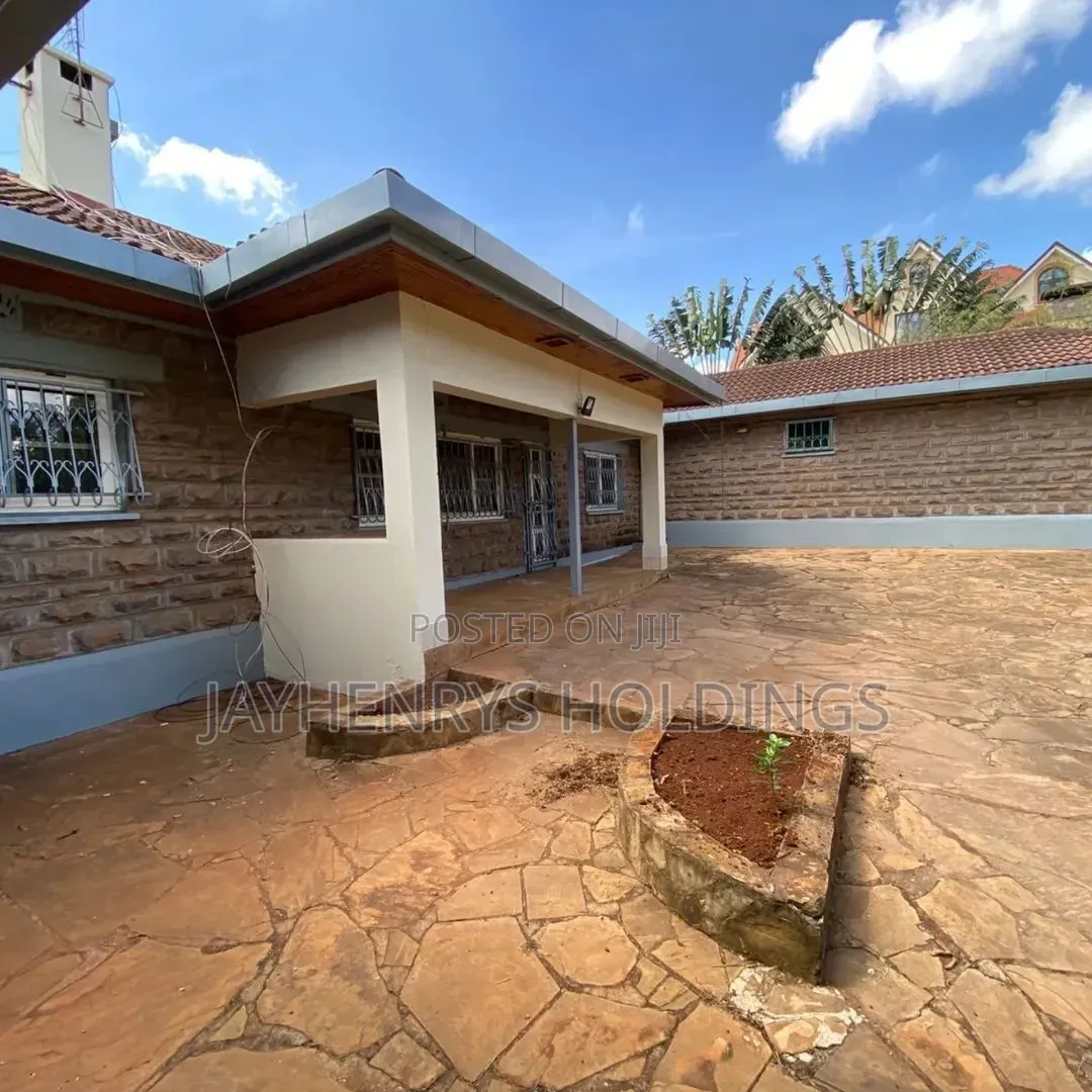 4bdrm Bungalow in Runda for rent