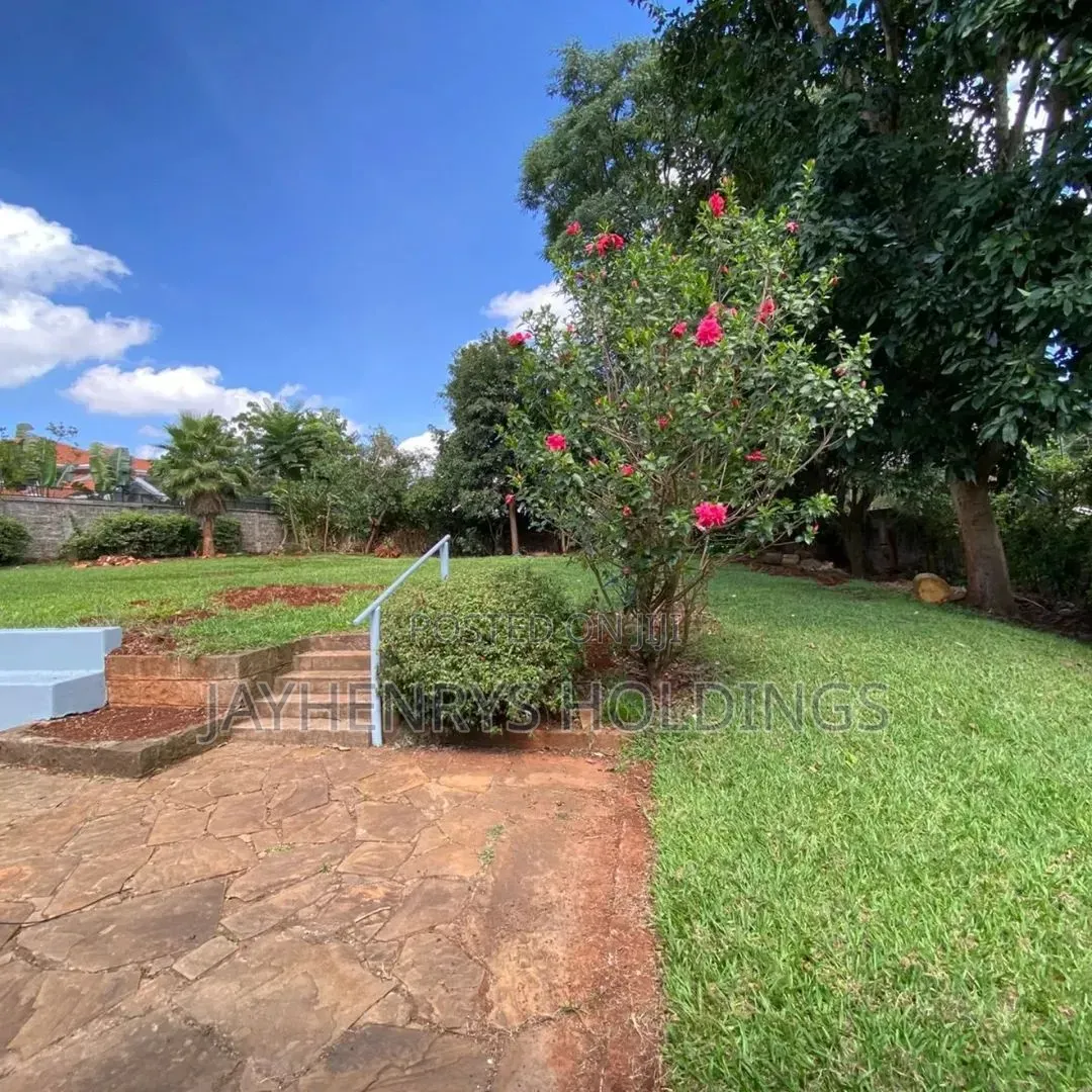4bdrm Bungalow in Runda for rent