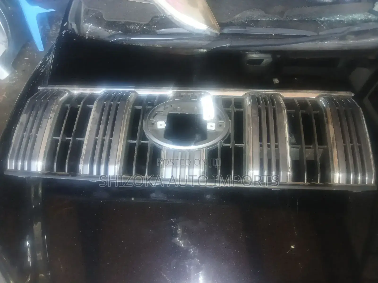 Toyota Land Cruiser Prado 150 Front Grille 2017–2023 Original Ex-Japan