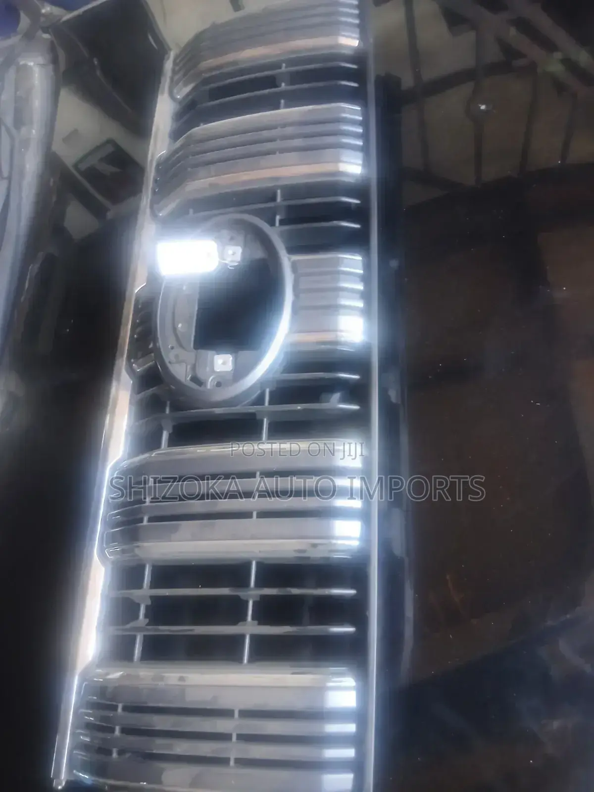 Toyota Land Cruiser Prado 150 Front Grille 2017–2023 Original Ex-Japan