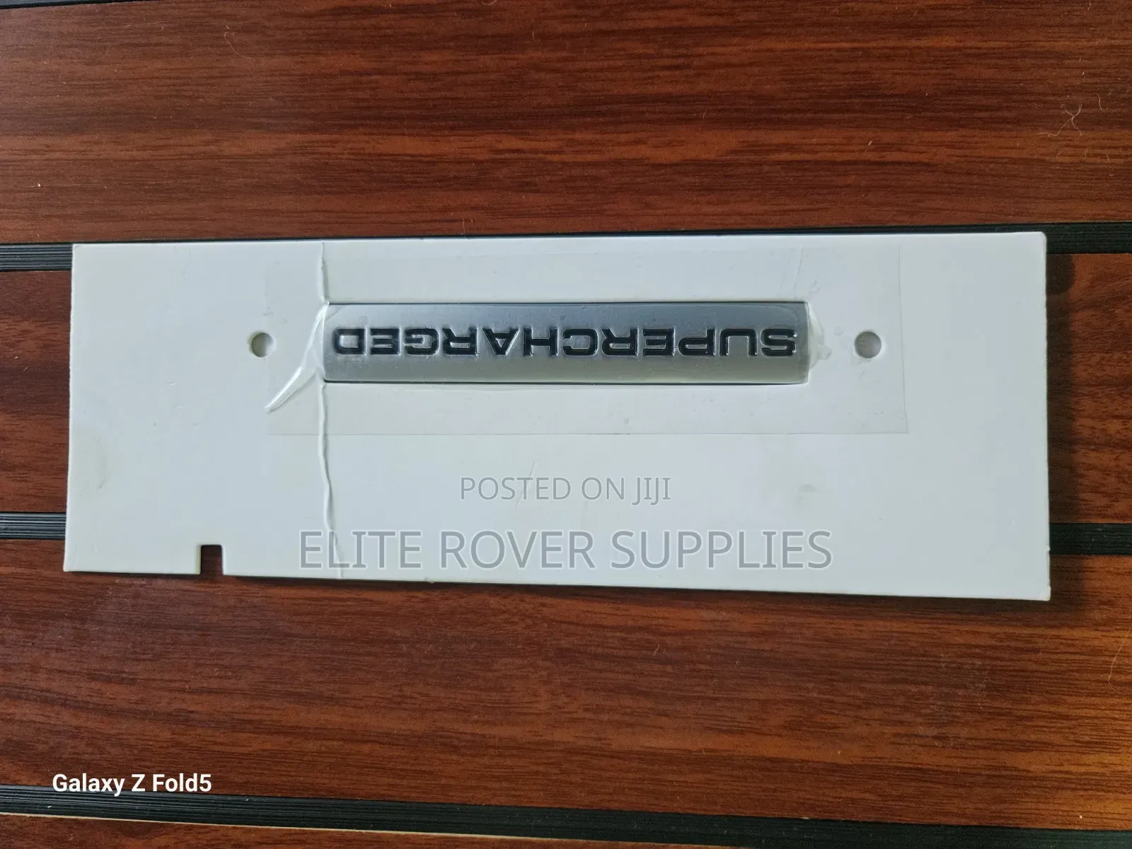 Land Rover Range Rover Emblems
