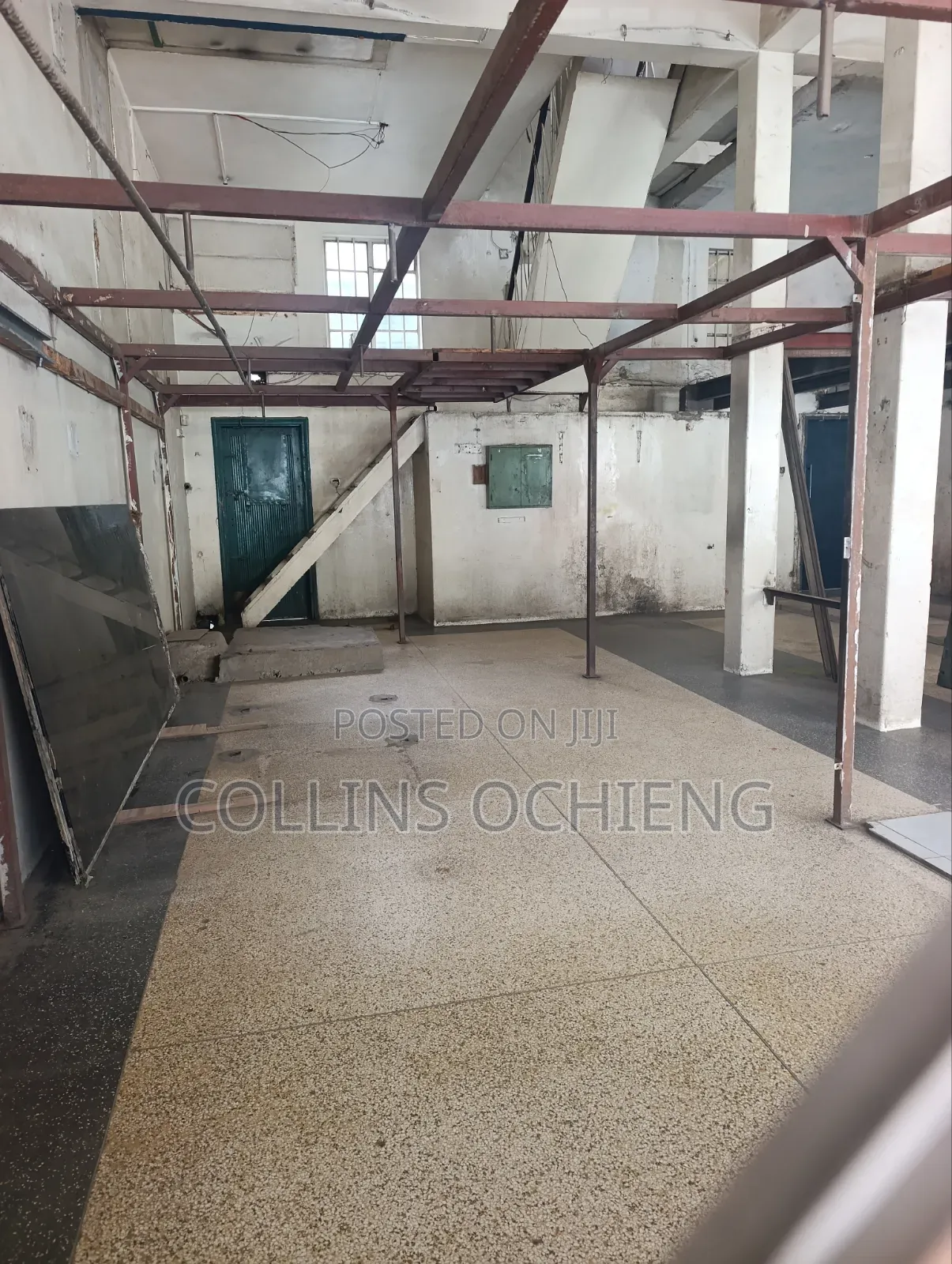 Ground Floor Shop(1,600sqft) to Let - CBD
