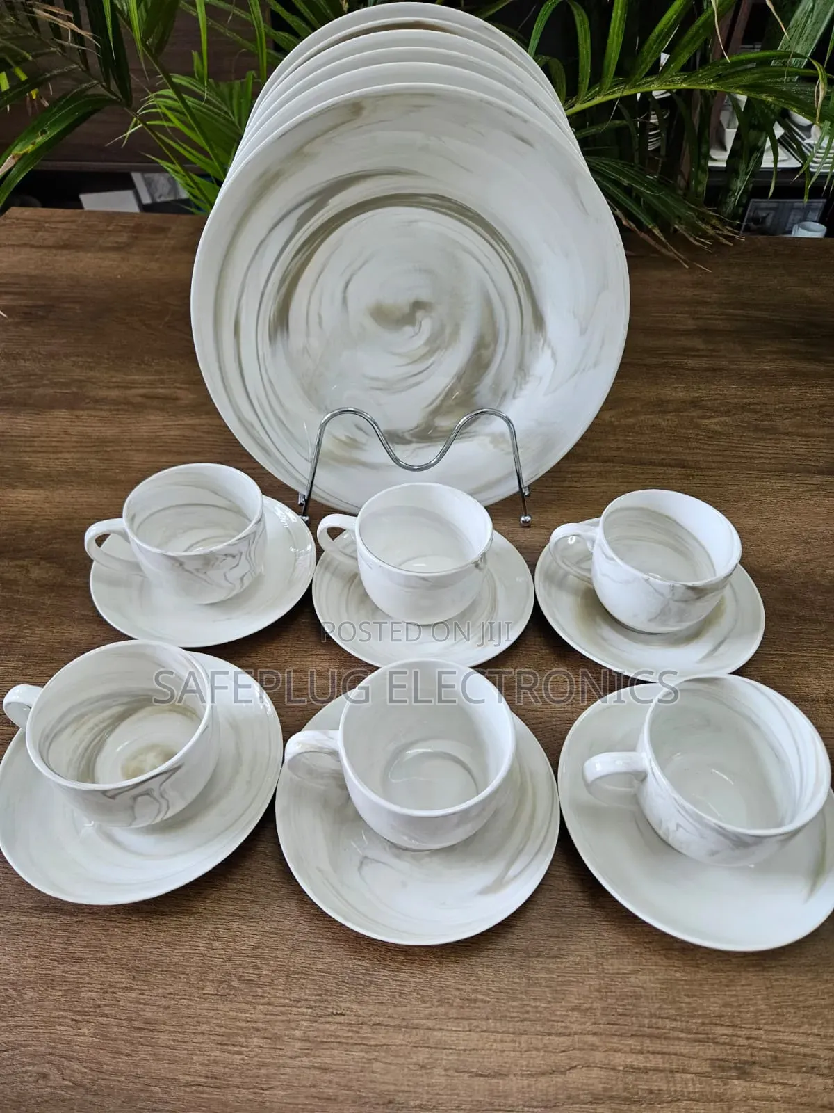 18pcs Ceramic Dinner Set – Plates Coffee Cups Combo