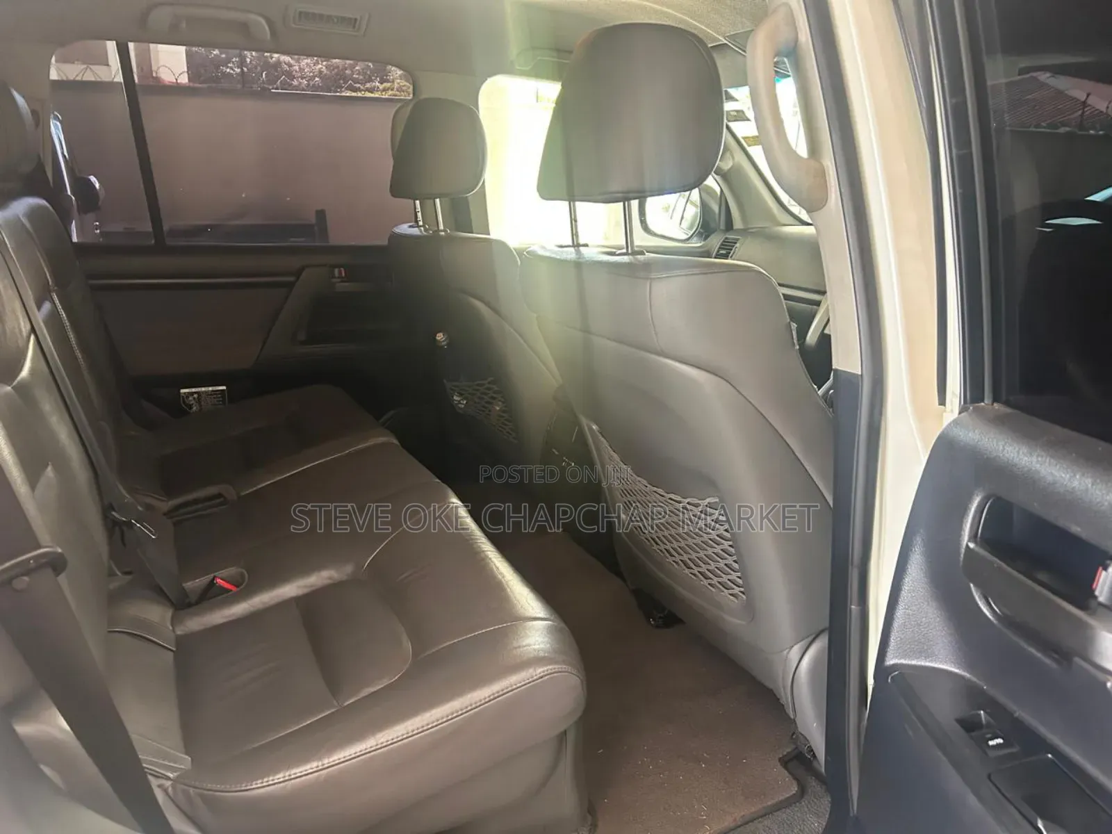 Toyota Land Cruiser 4.5 V8 VXR 2012 White