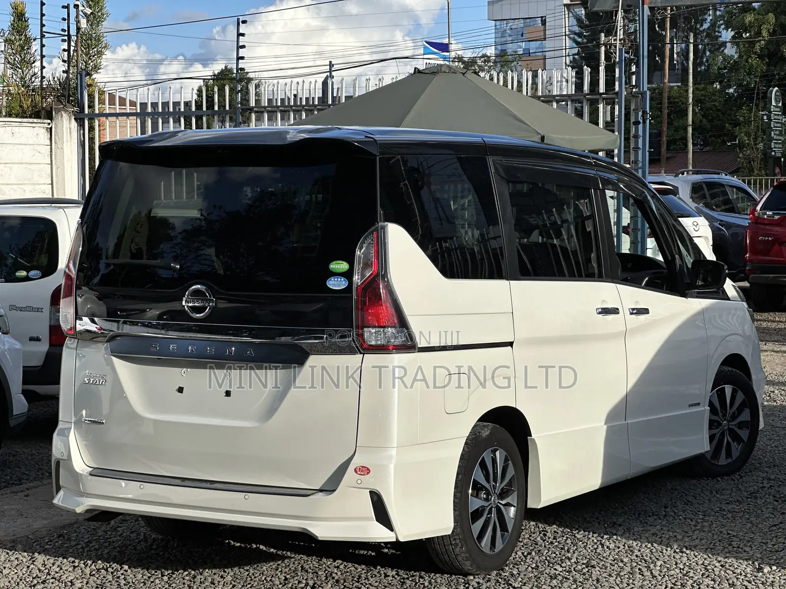 Nissan Serena 2019 White
