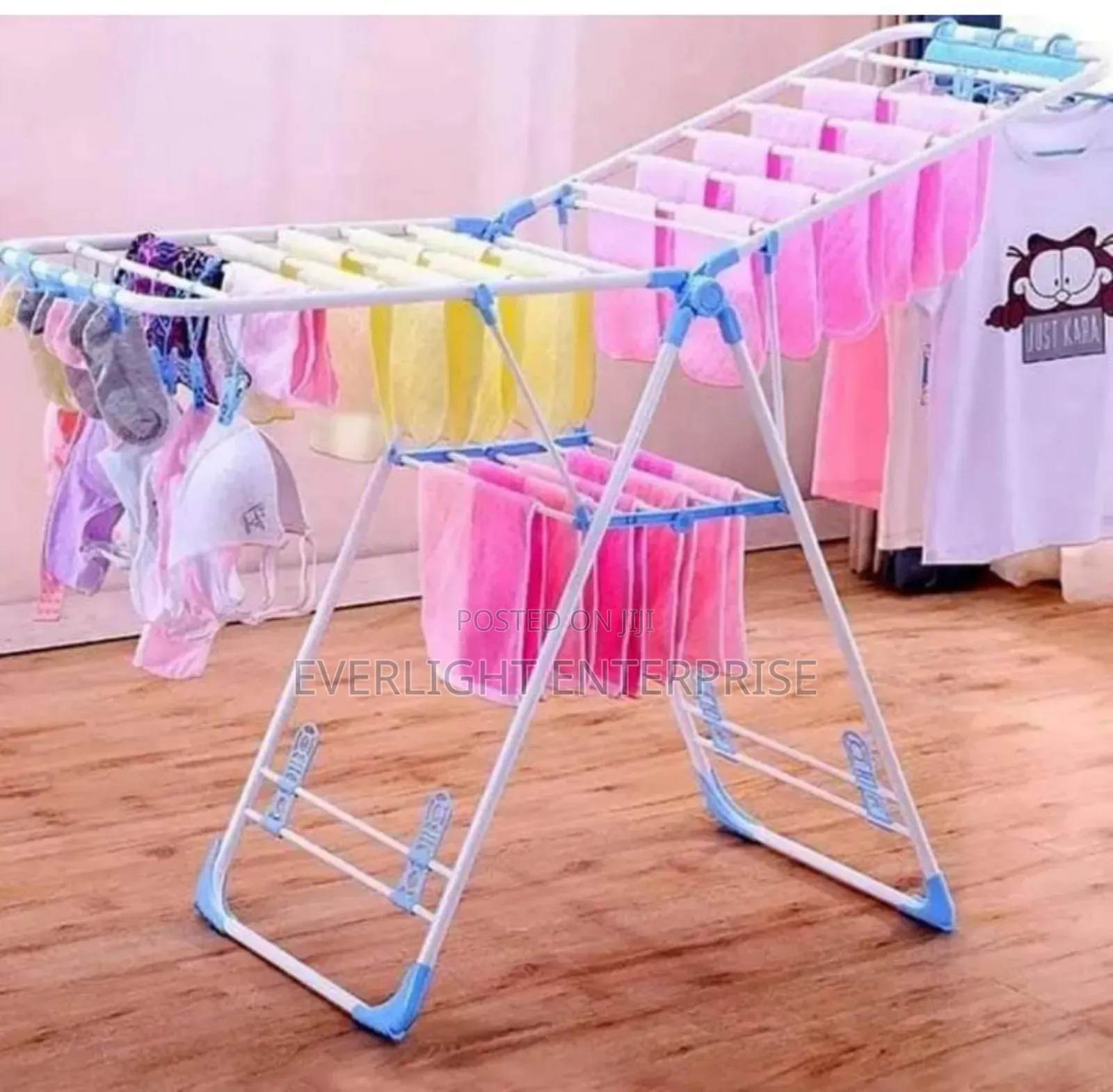 Portable Clothes Drying and Hanging Rack