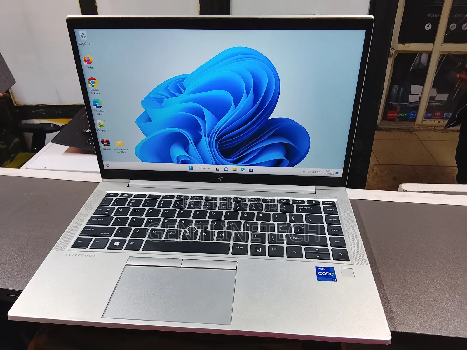 Laptop HP EliteBook 840 G8 16GB Intel Core i7 SSD 256GB
