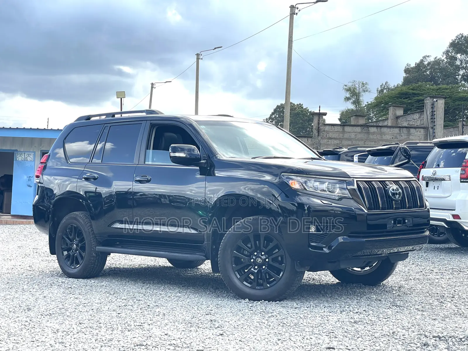 Toyota Land Cruiser Prado 2.7 2021 Black