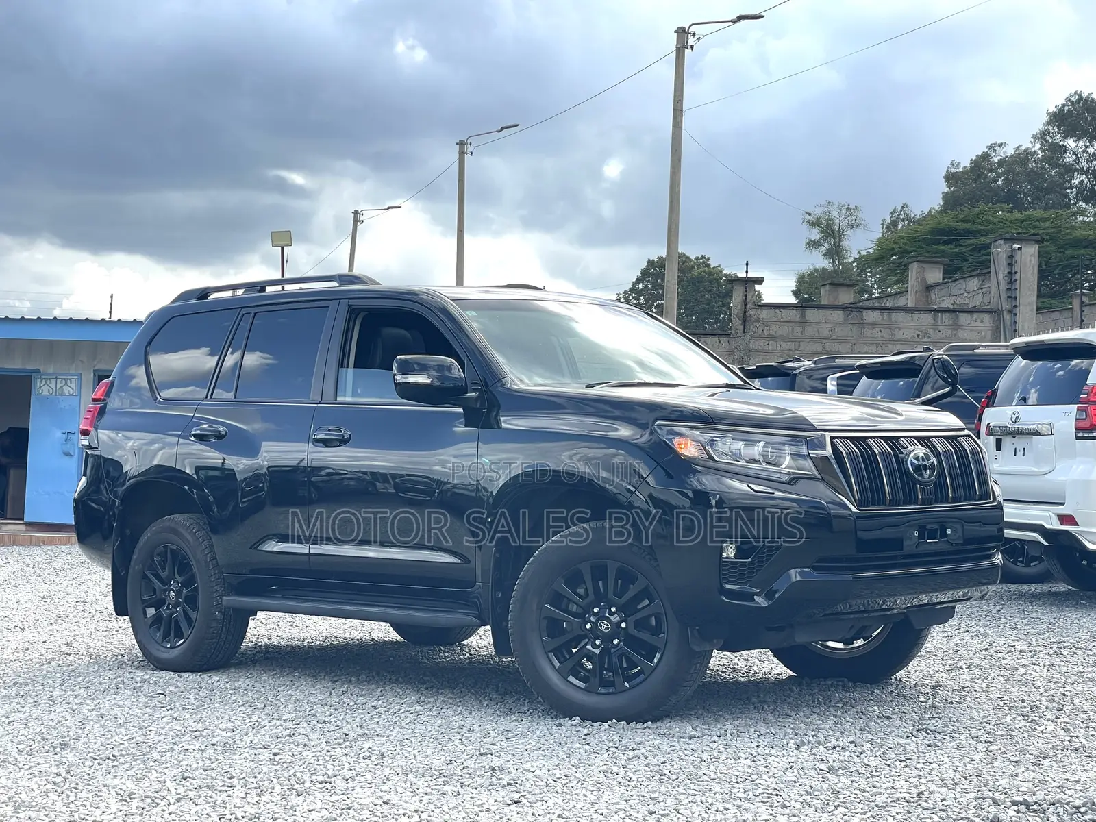 Toyota Land Cruiser Prado 2.7 2021 Black