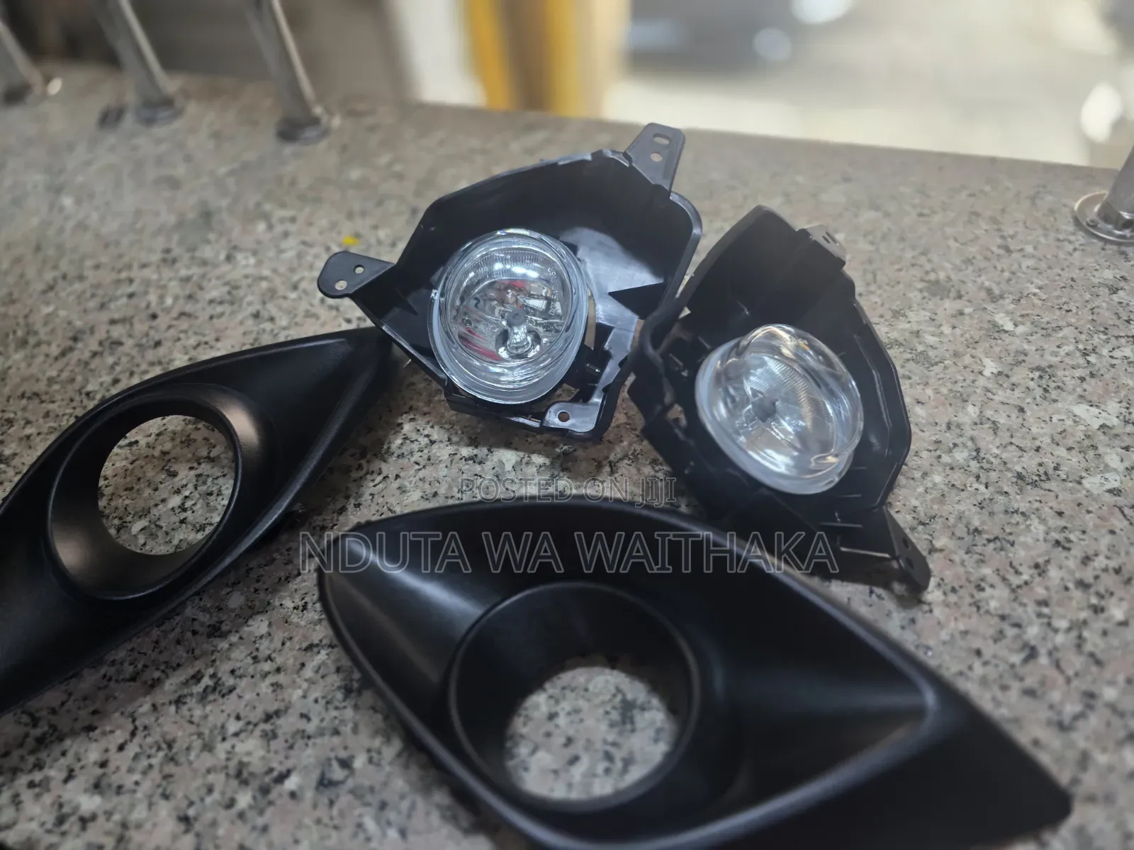 Foglights Mazda Demio 2012