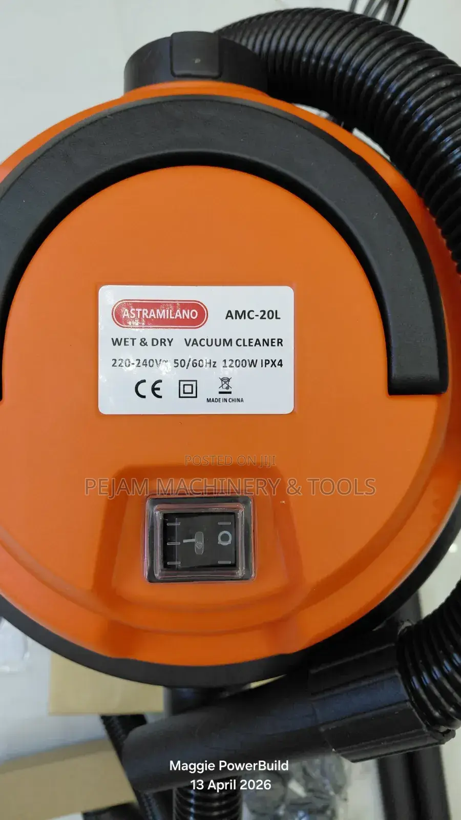 Astramilano 20l Wet and Dry Vacuum Cleaner 1200w