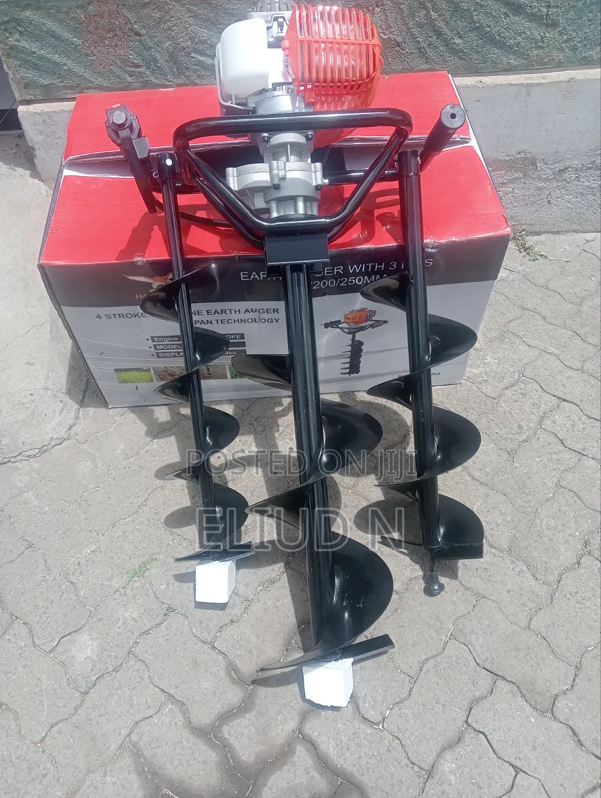 4 Stroke Earth Auger Machine