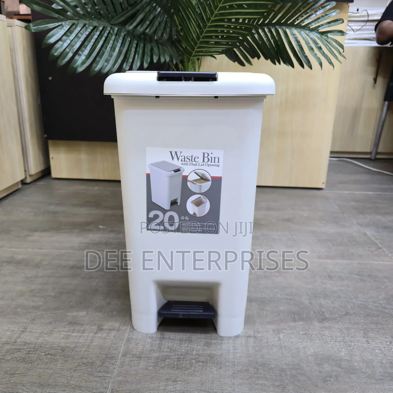 20l Modern Pedal Plastic Dustbin