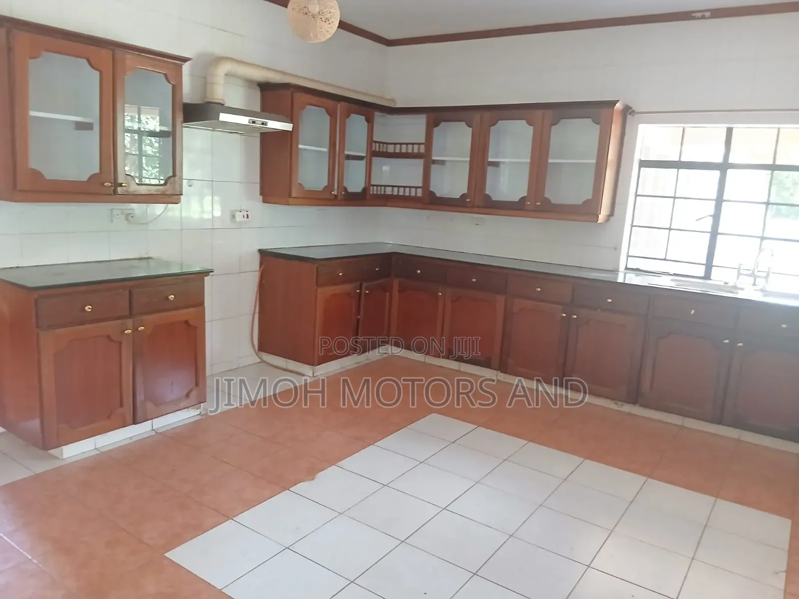 5bdrm Maisonette in Runda Mimosa Estate, Parklands/Highridge for rent