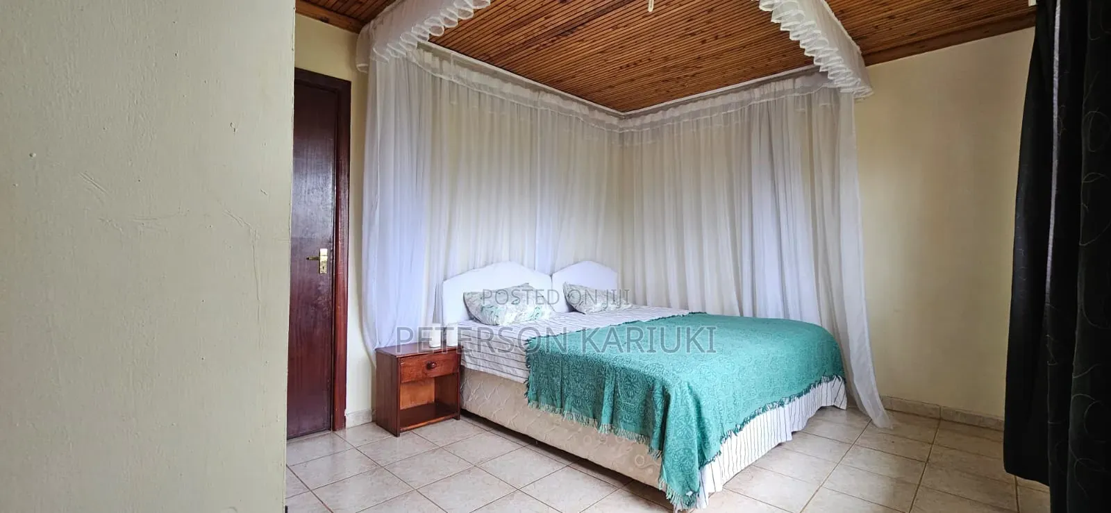 5bdrm Maisonette in Seketo, Oluulua for sale