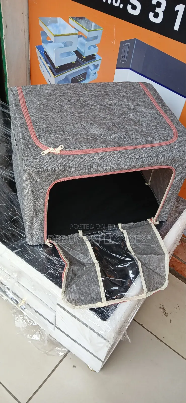 Foldable Zipped Fabric Storage Box – Dustproof Wardrobe Organizer