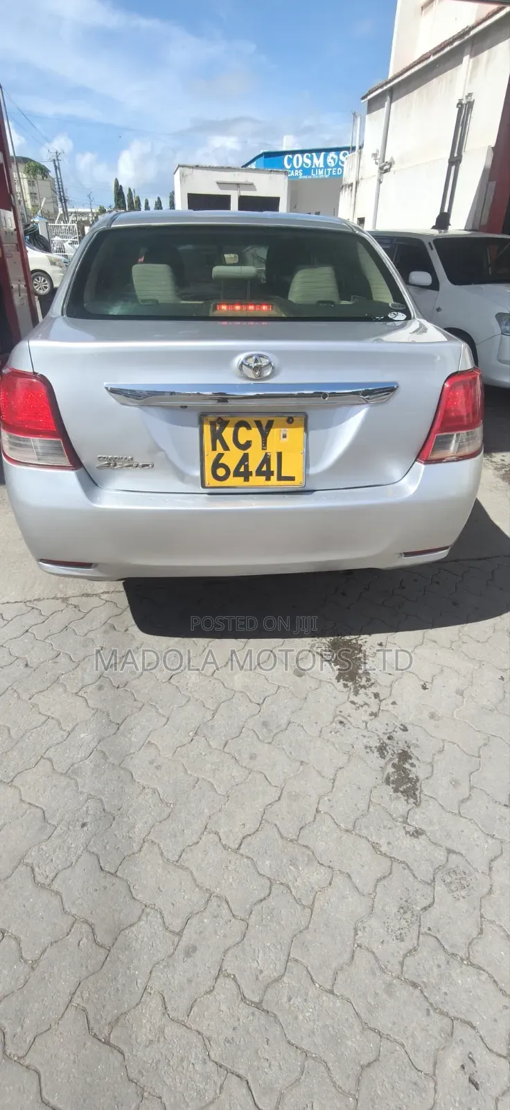 Toyota Axio 1.5 G 2WD 2013 Silver