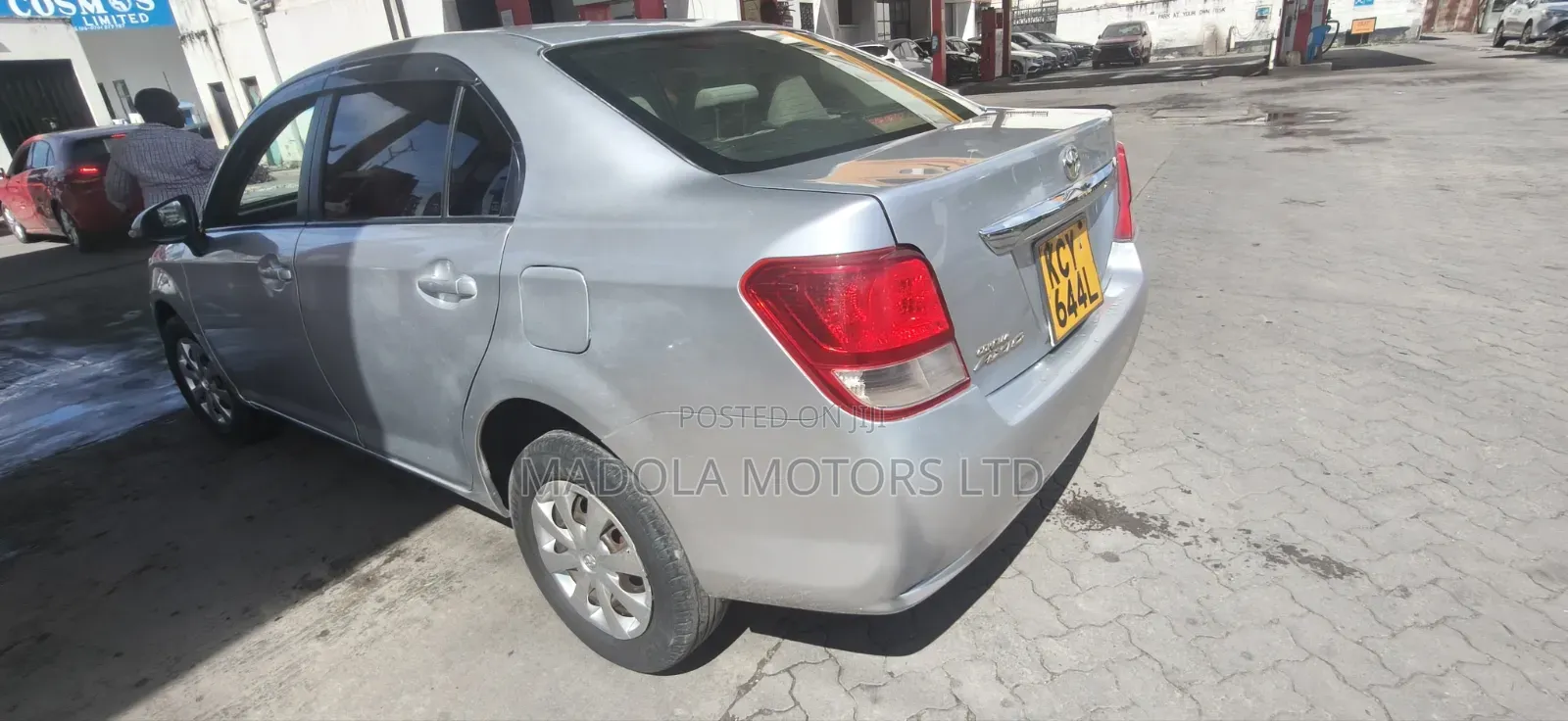 Toyota Axio 1.5 G 2WD 2013 Silver