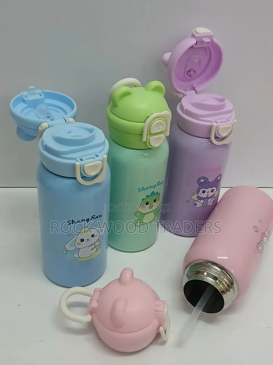 Stainless Steel Insulated Bottle With Straw