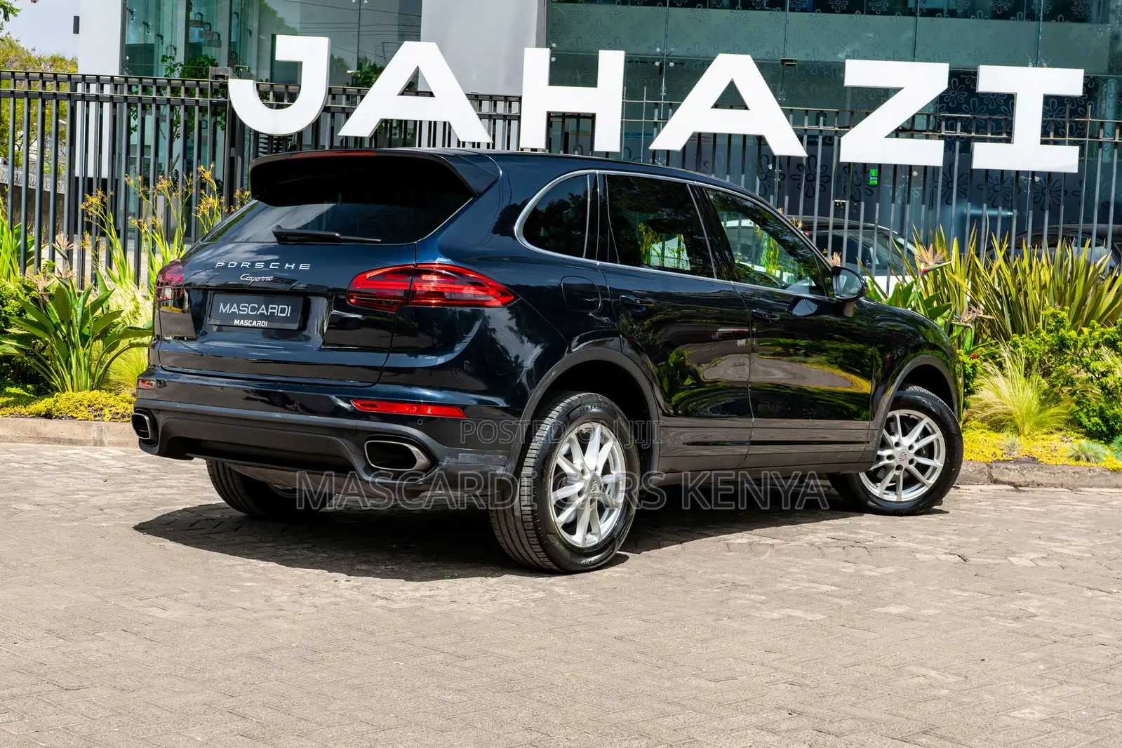 Porsche Cayenne 2016 Blue