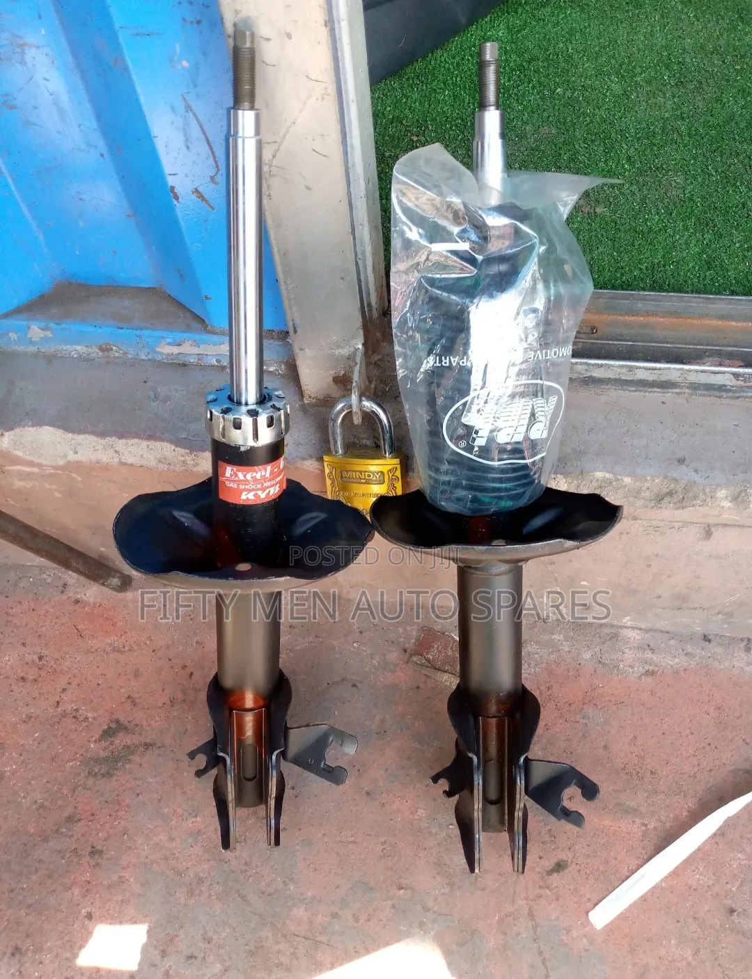 Mitsubishi Lancer Front Shocks