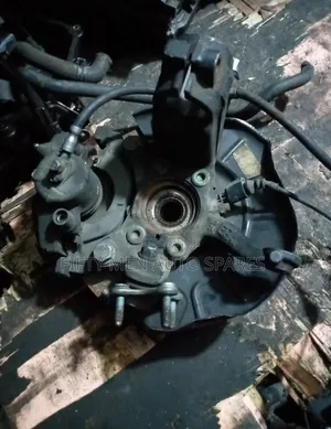 Volkswagen Golf Complete Hub