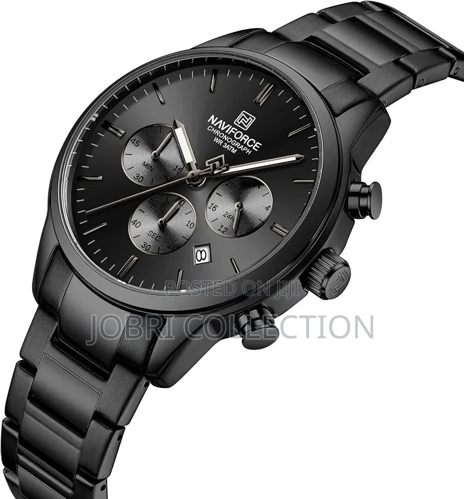 Black Straps Naviforce Chronograph Gents Wrist Watch