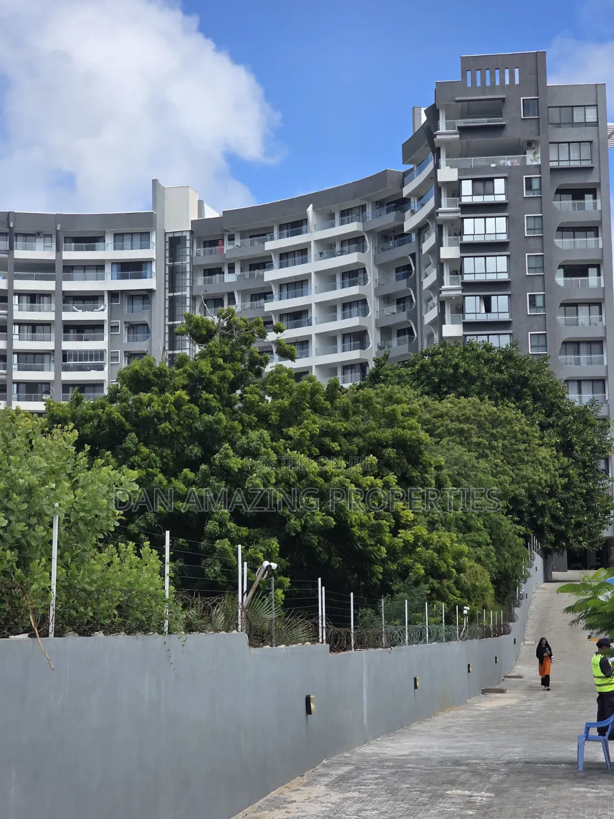 4bdrm Apartment in Nyali Beachfront for sale