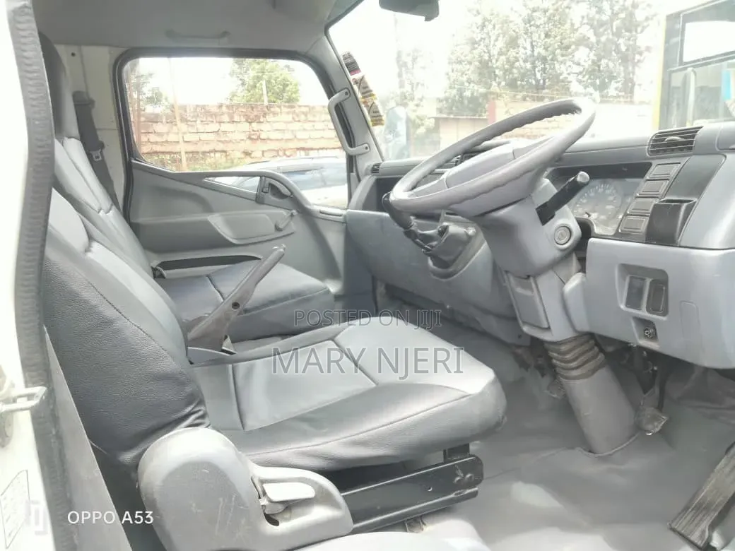 Mitsubishi Canter Hd