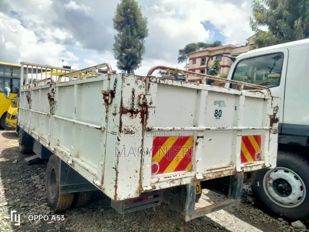 Mitsubishi Canter Hd