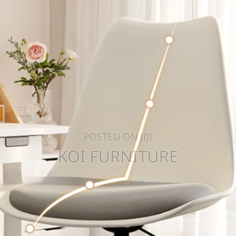 Dining Chairs; Aesthetic Clear Swivel Dining Chairs