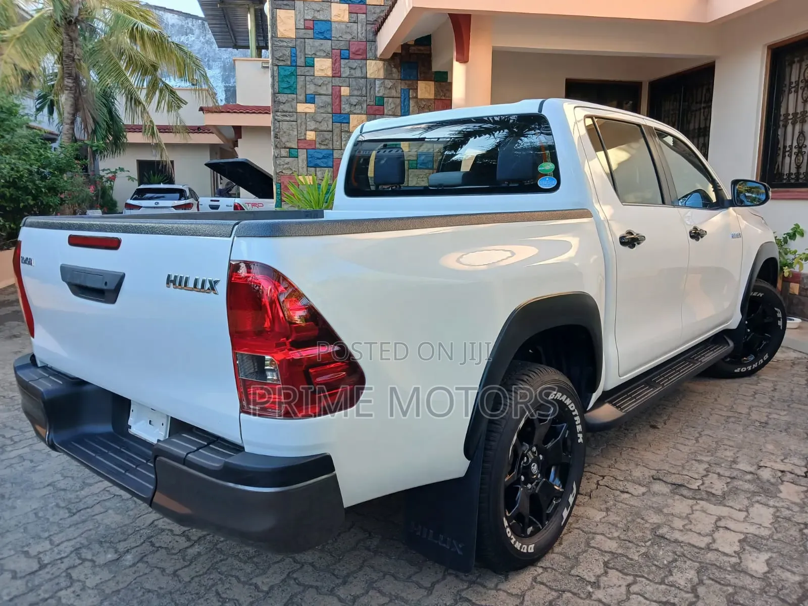 Toyota Hilux Revo Double Cab Deisel 2.4 AWD 2019 White