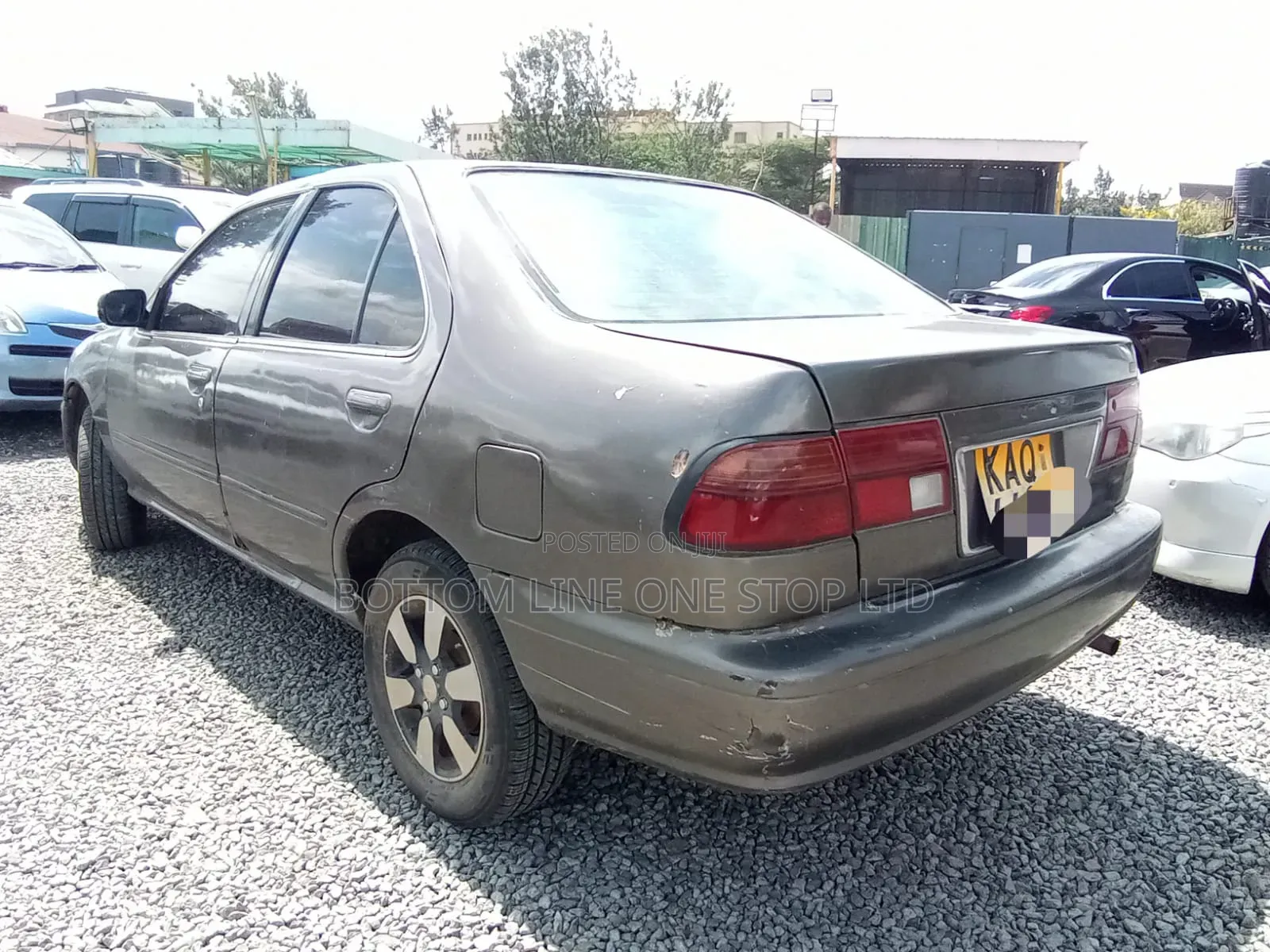 Nissan Sunny B14 Sedan 1.5 1998 Gray