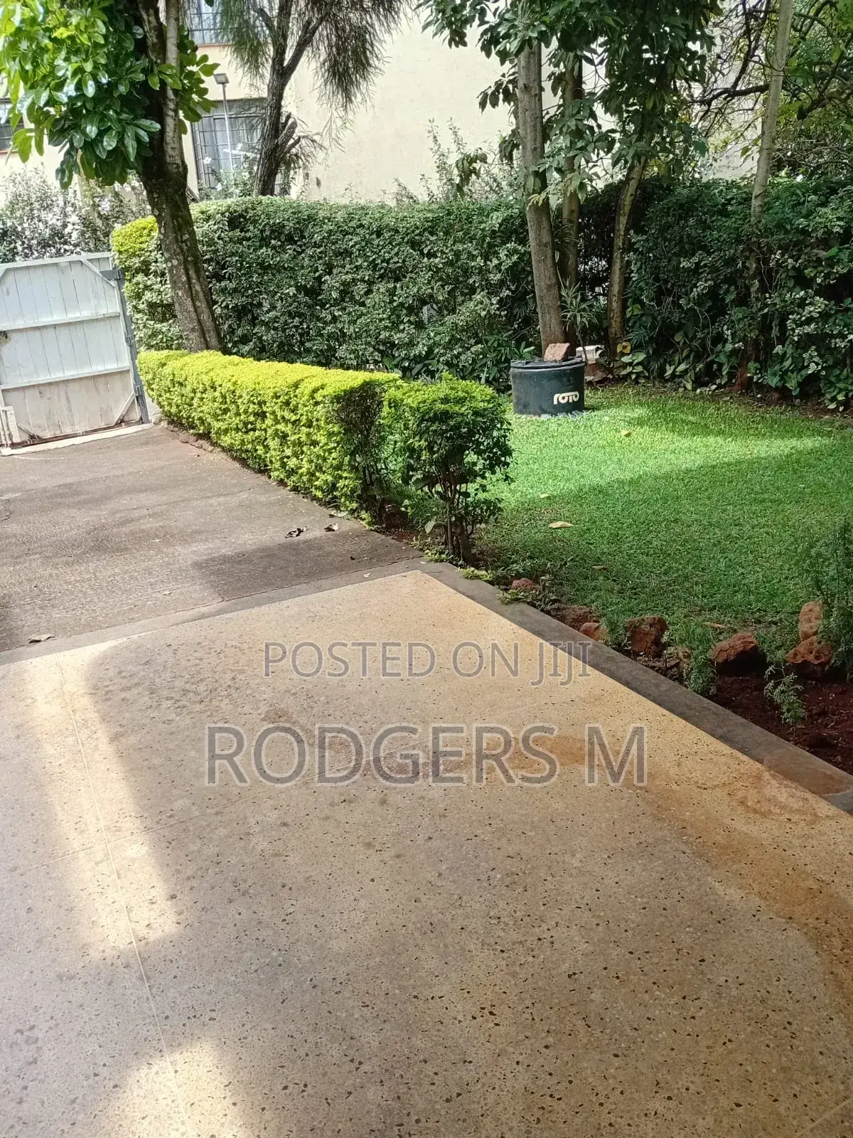 4bdrm Maisonette in Valley Arcade for rent