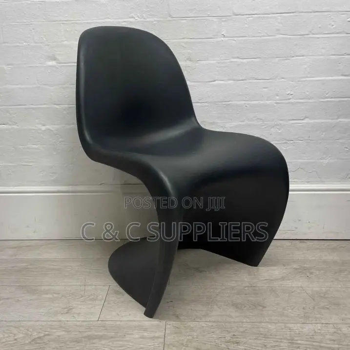 Phantom Eames Plastic Chair
