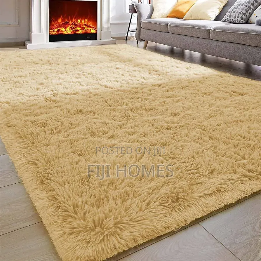 Fluffy Carpet - Size 5 by 8
- Extra Fluffy