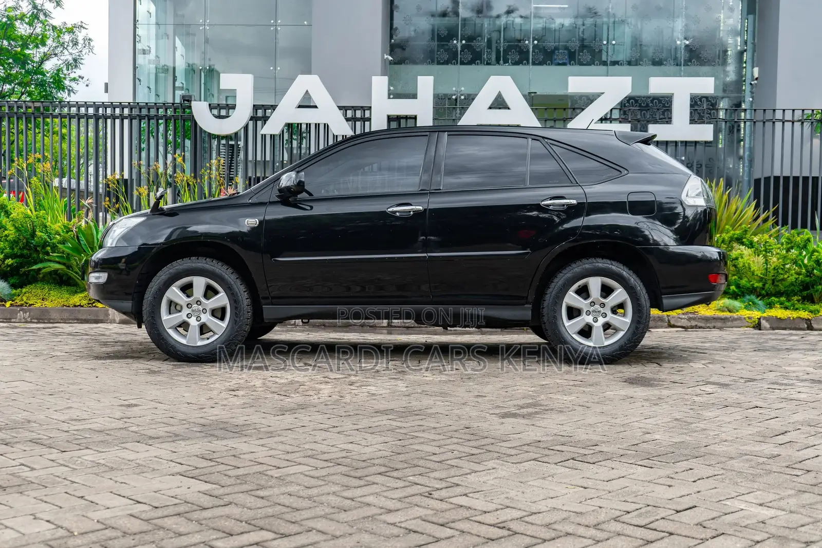 Toyota Harrier 2.4 2010 Black