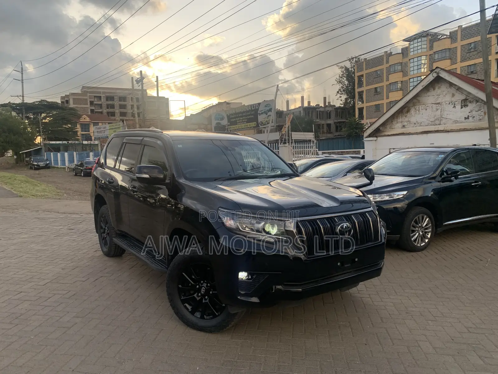 Toyota Land Cruiser Prado 2.8 2022 Black