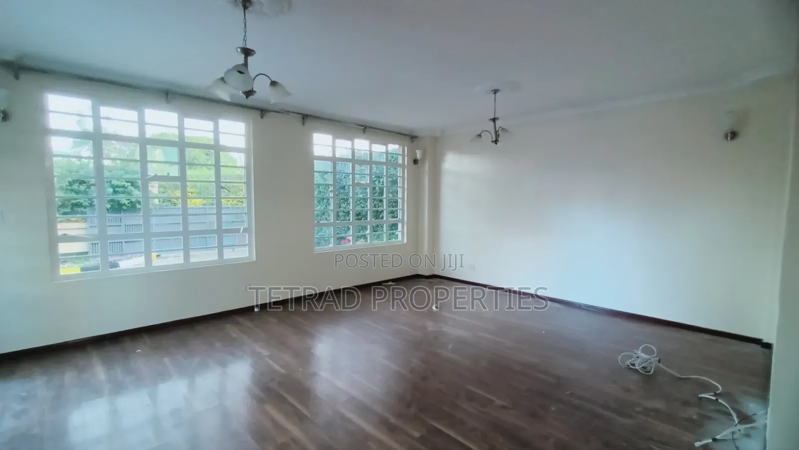 4bdrm Maisonette in Thome for rent