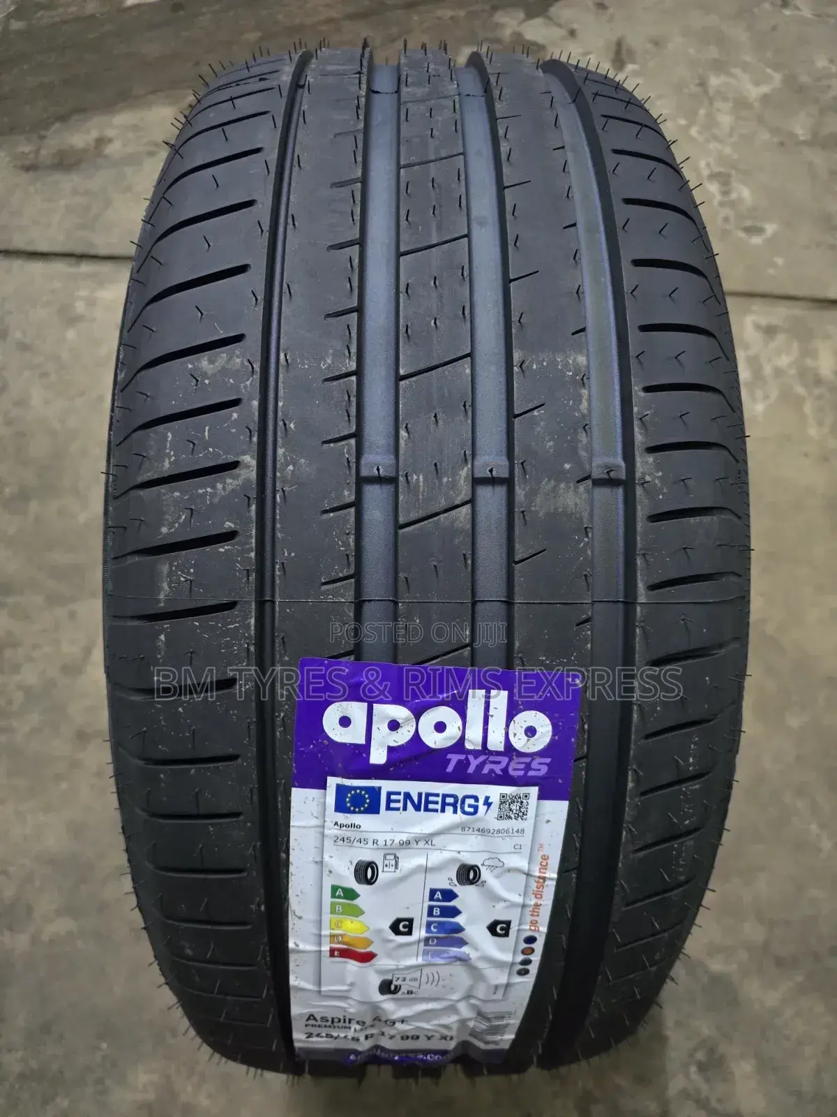 245 /45 R17 Apollo Tyres (India)