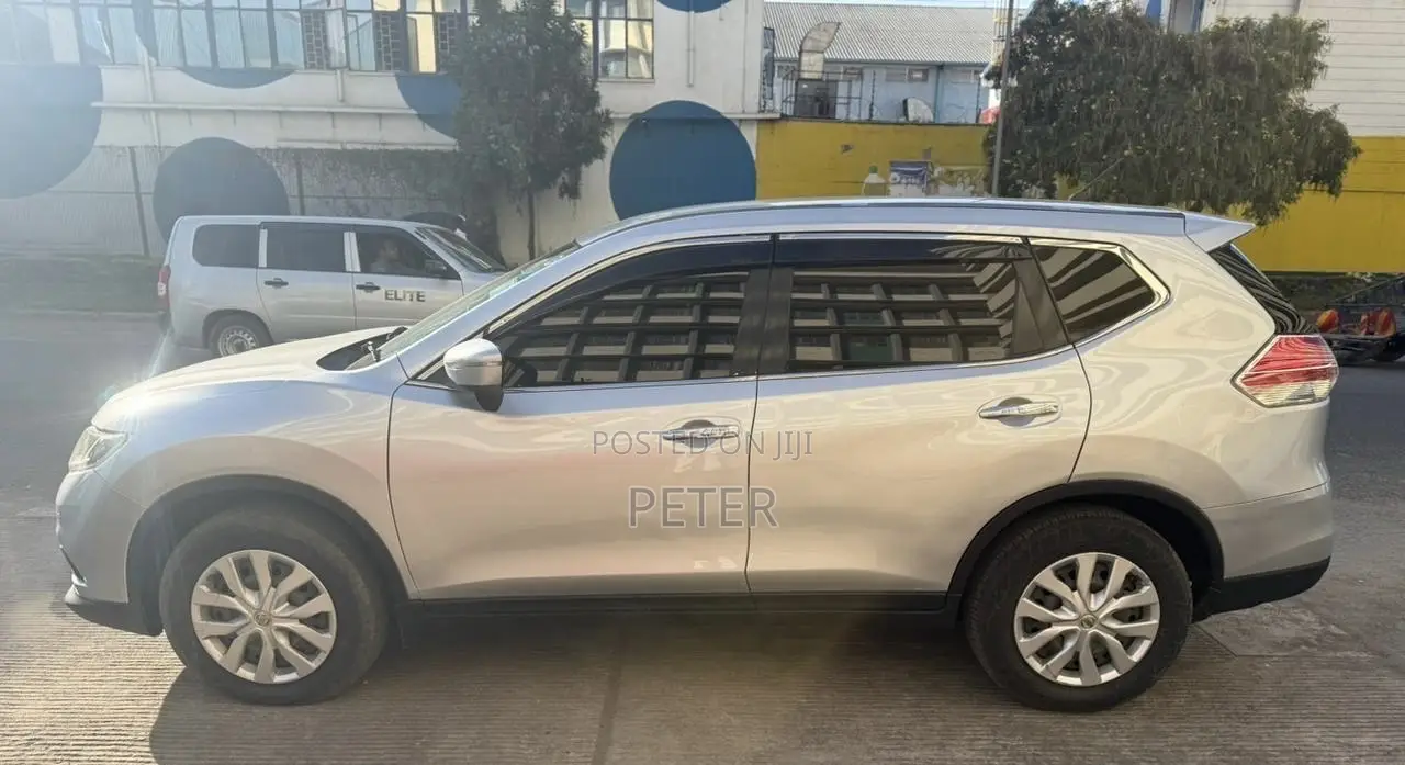Nissan X-Trail 2.0 Petrol AWD 2016 Silver